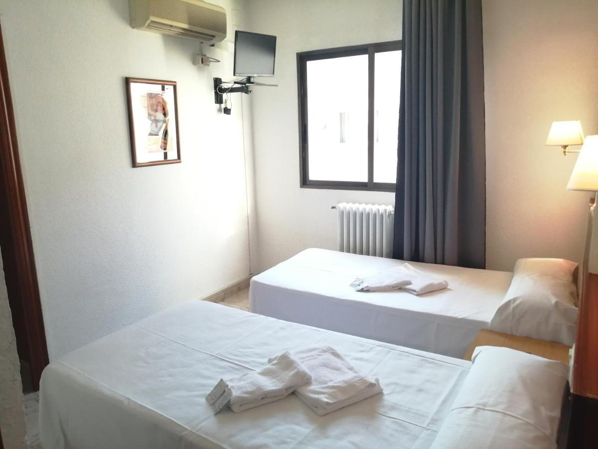 Hostal Jaime I Huesca Kültér fotó