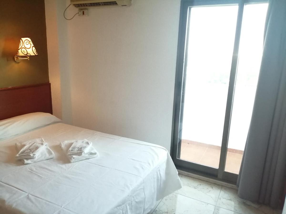 Hostal Jaime I Huesca Kültér fotó