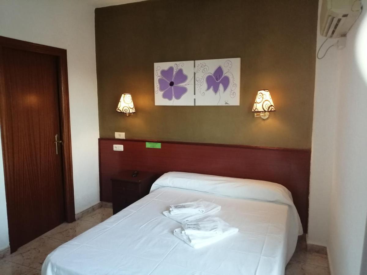 Hostal Jaime I Huesca Kültér fotó