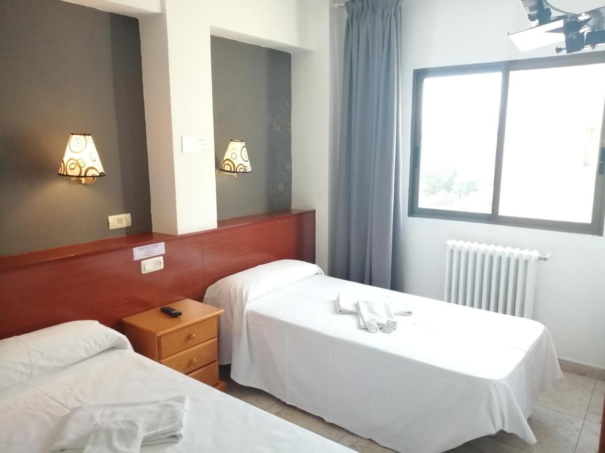 Hostal Jaime I Huesca Kültér fotó