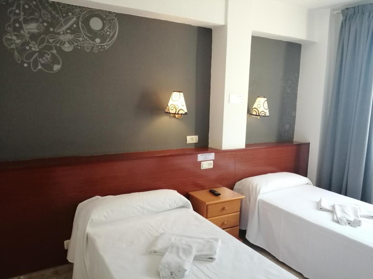Hostal Jaime I Huesca Kültér fotó