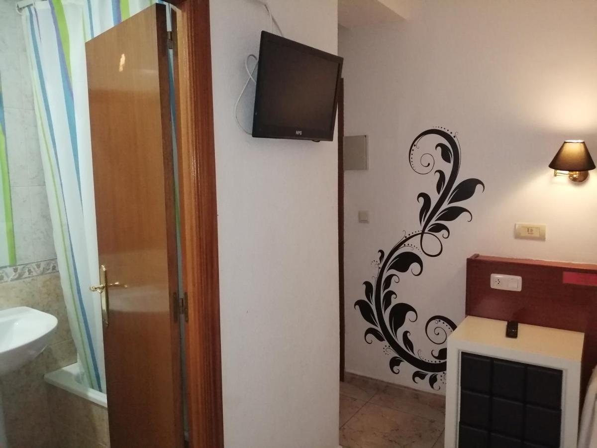Hostal Jaime I Huesca Kültér fotó