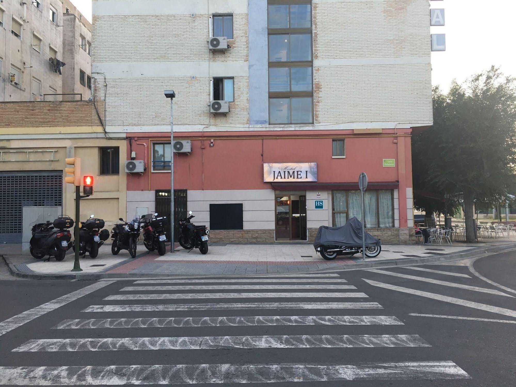 Hostal Jaime I Huesca Kültér fotó
