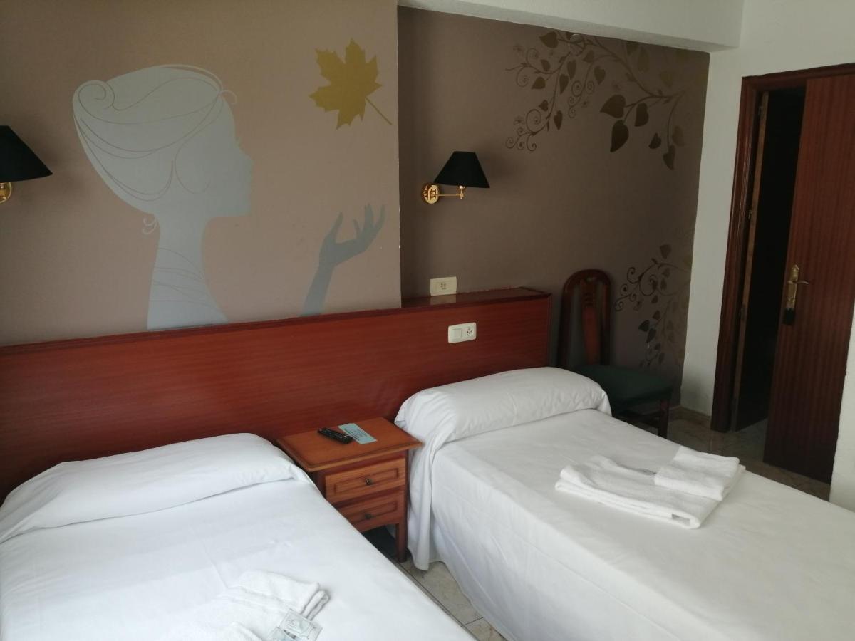Hostal Jaime I Huesca Kültér fotó
